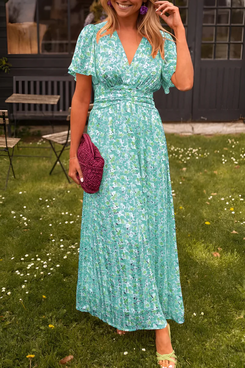 Long Dress with Floral Print and Defined Waist for Women | Ideal for Summer
