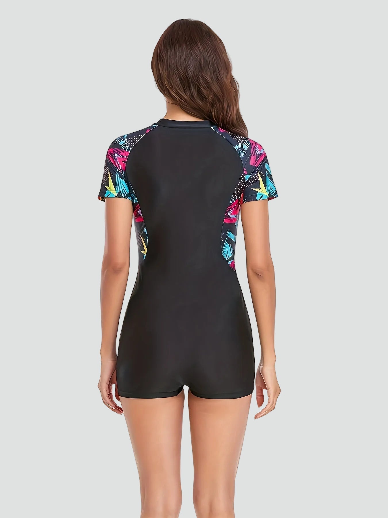Short-Sleeve One-Piece Swimsuit with Zipper for Women | Perfect for Summer