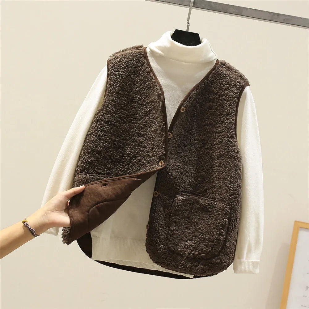 Sherpa Fleece Sleeveless Vest with Sheepskin Effect for Women