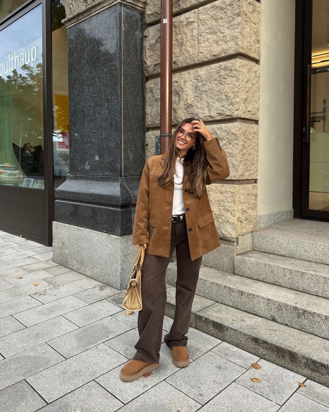Blazer Femme coupe droite avec revers crantés - Emilia Lane