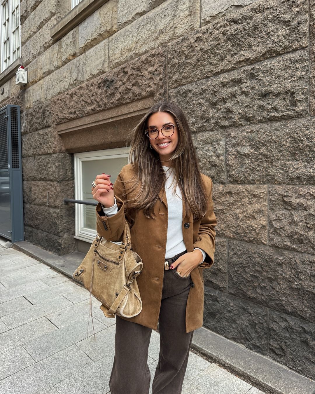 Blazer Femme coupe droite avec revers crantés - Emilia Lane