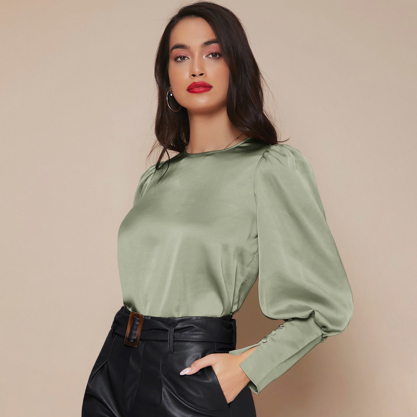 Chemise Satin à Manches Longues pour Femme - Emilia Lane