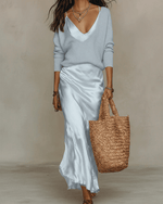 Ensemble Robe Midi Satinée et Pull en Laine pour Femme | Idéal pour le Quotidien - Emilia Lane