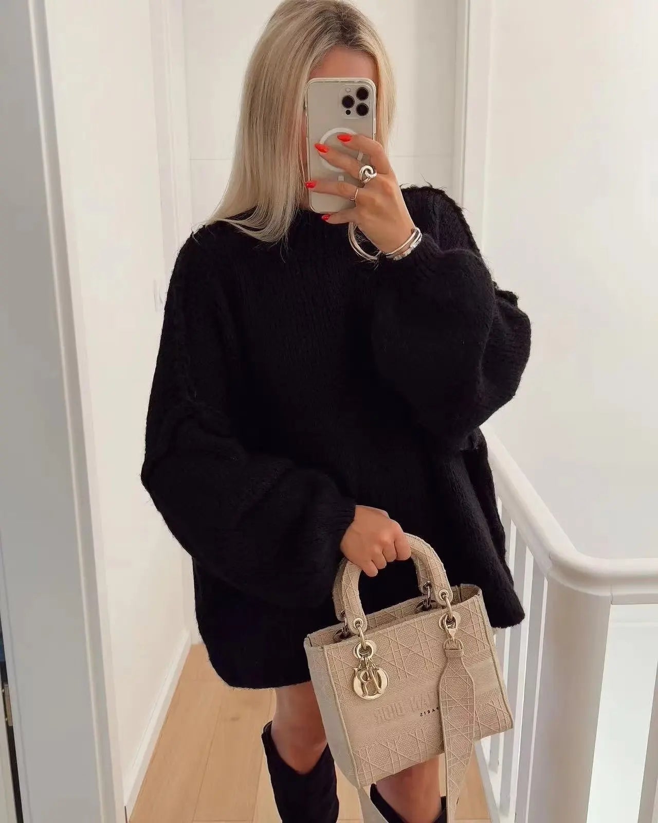 Pull col rond fin et élégant pour Femme - Emilia Lane