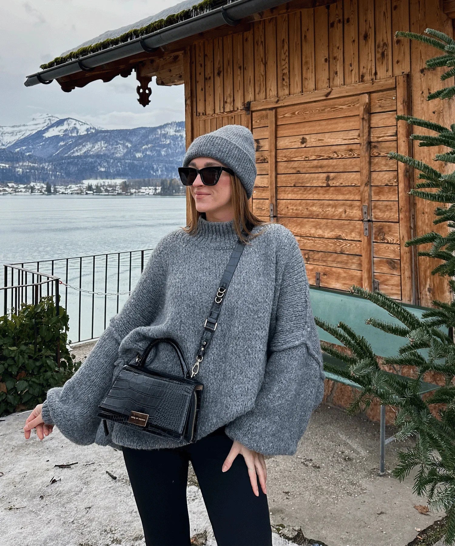 Pull col rond fin et élégant pour Femme - Emilia Lane