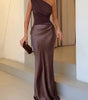 Robe longue à col asymétrique pour femmes - Emilia Lane
