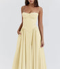 Robe Midi à Träger Ajustée et Plissée pour Femme | Idéale pour les Sorties - Emilia Lane