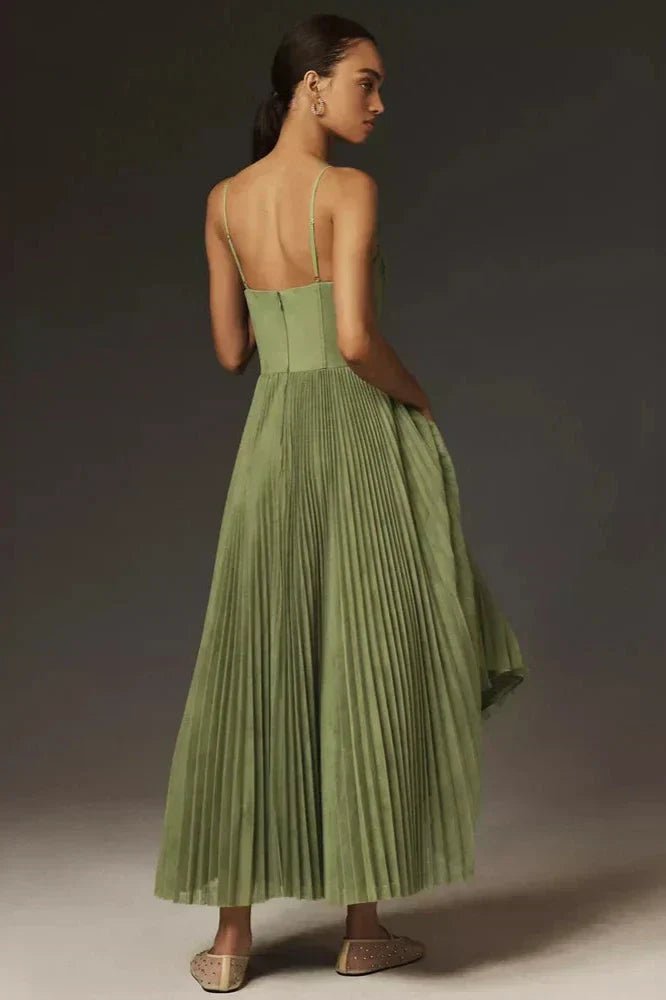 Robe Midi Plissée à Bretelles pour Femme | Idéale pour les Soirées - Emilia Lane