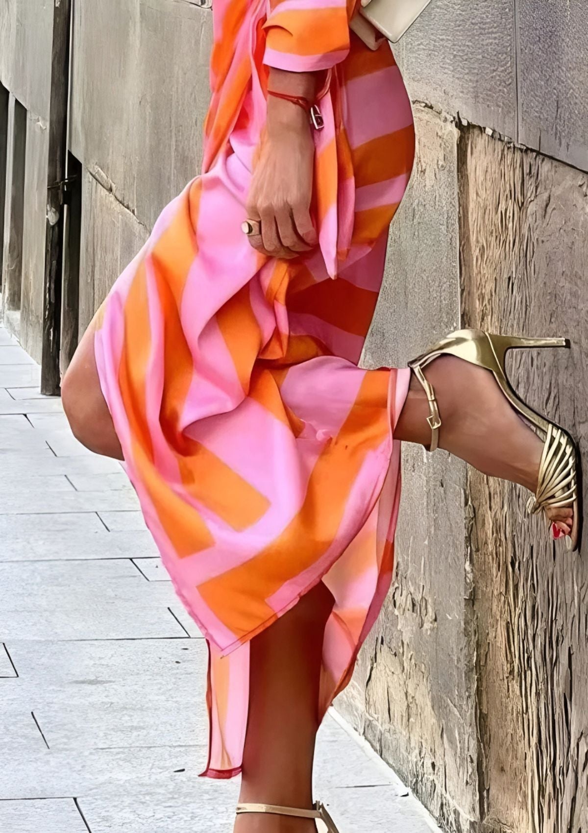 Robe Portefeuille Imprimée à Encolure en V pour Femme | Idéale pour les Sorties - Emilia Lane