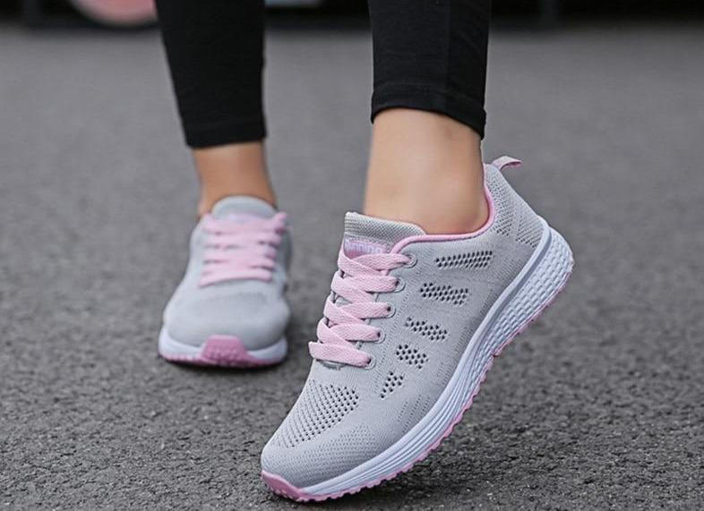 Light Breathable Mesh Sneakers for Women | Ideal for Everyday Use