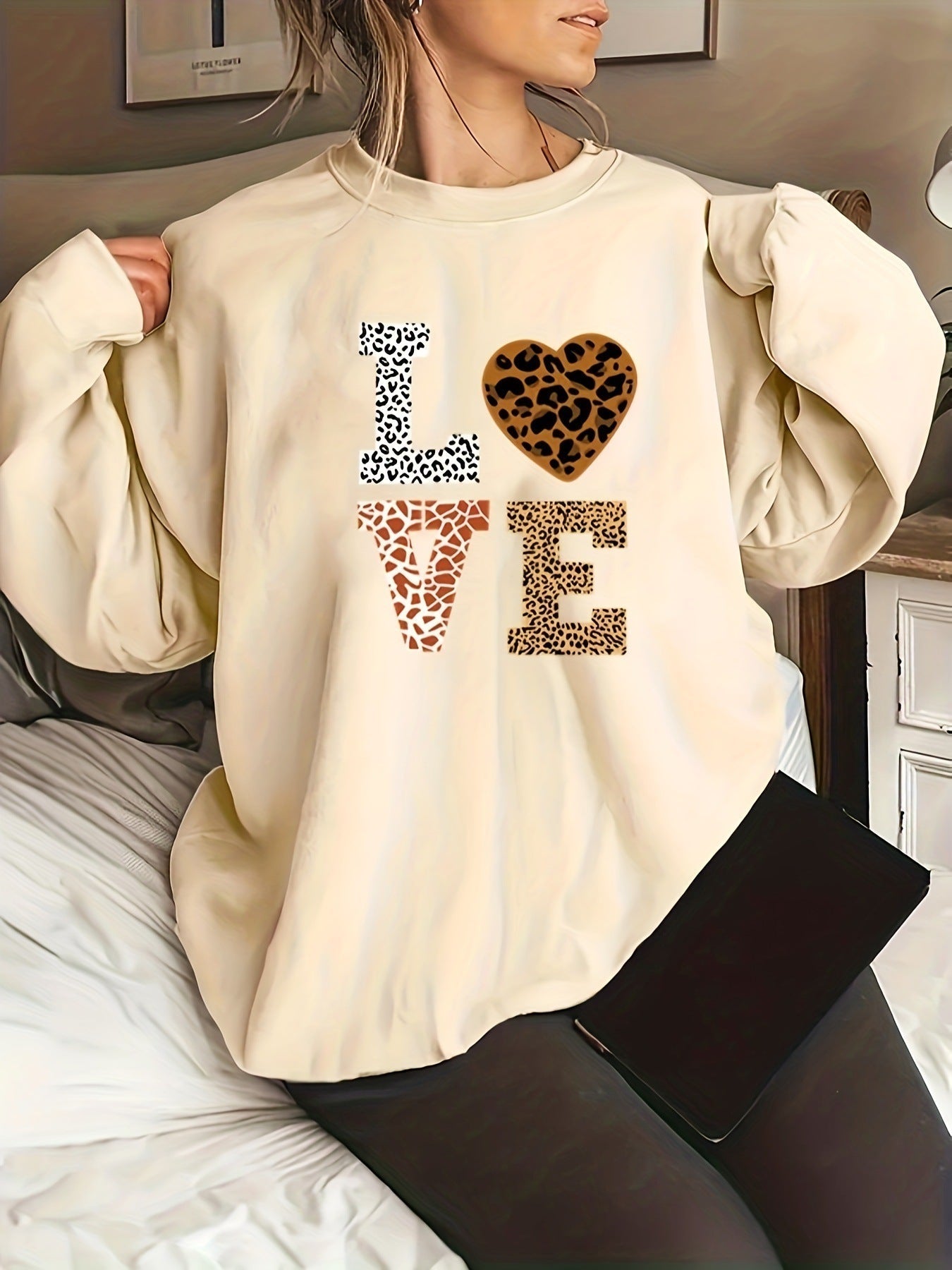 Sweatshirt imprimé léopard pour femmes - Emilia Lane